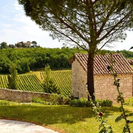 Les Hauts De Bed and breakfast