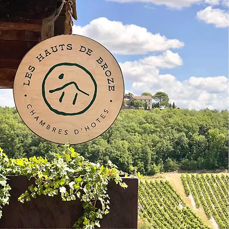 Bed and breakfast Les Hauts De Broze