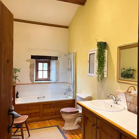 Bed & Breakfast Les Hauts De Broze