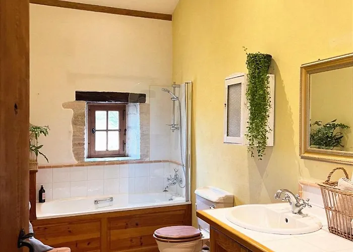 Les Hauts De 3* Broze